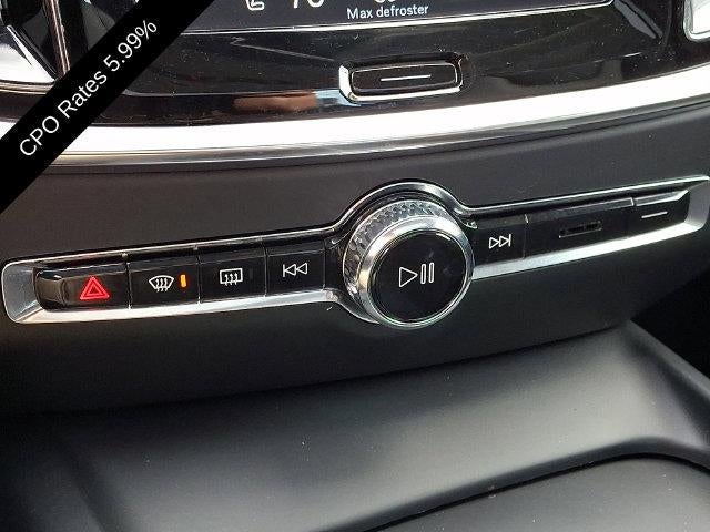 2024 Volvo S60 B5 FWD Core Dark Theme