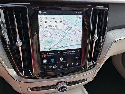 2024 Volvo S60 B5 AWD Plus Dark Theme
