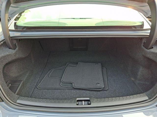 2024 Volvo S60 B5 AWD Plus Dark Theme