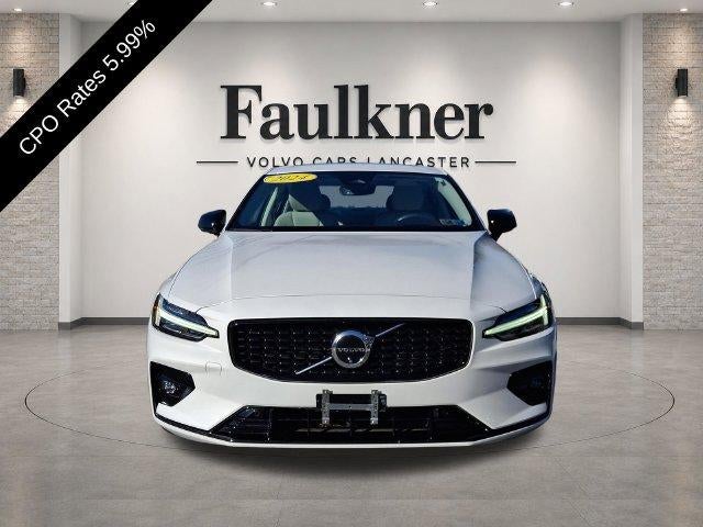 2024 Volvo S60 B5 AWD Ultimate Dark Theme