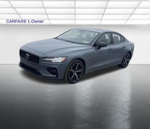 2023 Volvo S60 B5 AWD Plus Dark Theme