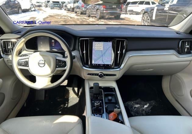 2023 Volvo S60 B5 AWD Plus Dark Theme