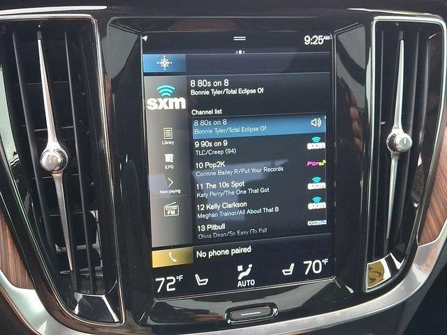 2022 Volvo S60 B5 AWD Momentum