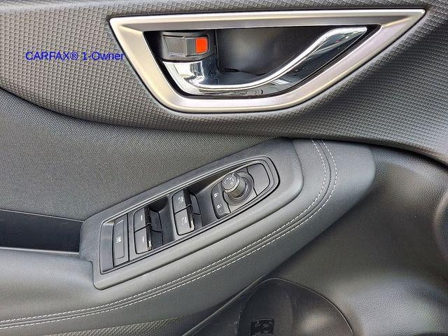 2023 Subaru Forester Premium CVT