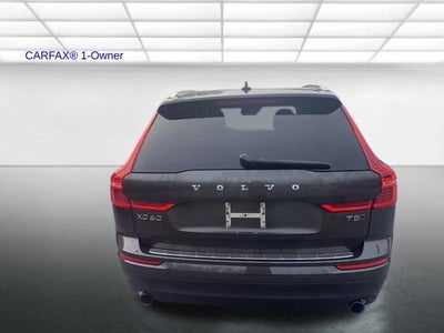 2018 Volvo XC60 T5 AWD Momentum