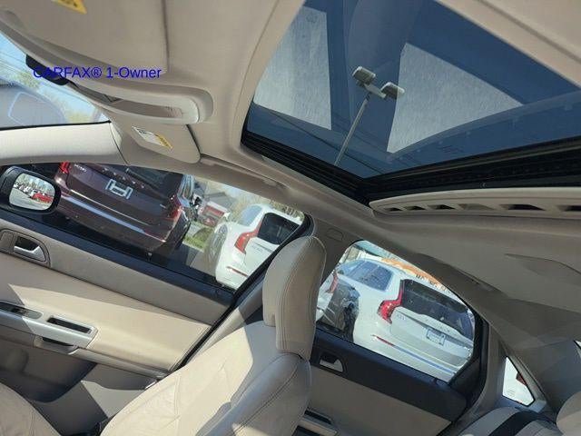 2011 Volvo S40 4dr Sdn