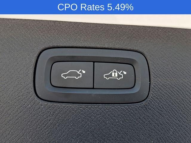 2023 Volvo XC90 B6 AWD Plus 6P