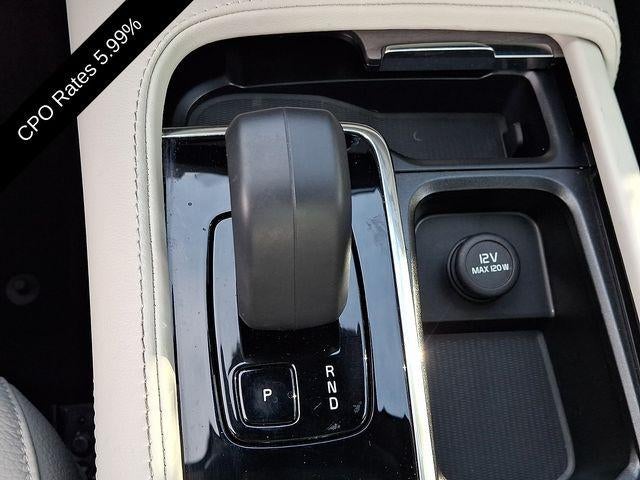 2025 Volvo XC90 B6 AWD Plus 6-Seater