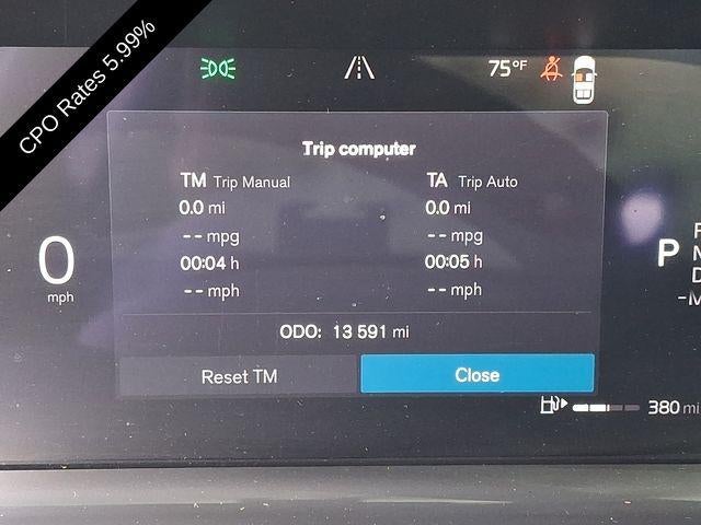 2025 Volvo XC90 B6 AWD Plus 6-Seater