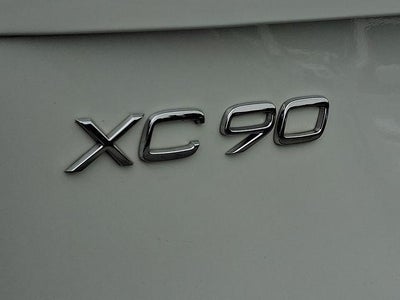 2024 Volvo XC90 B6 AWD Plus Bright Theme 7P
