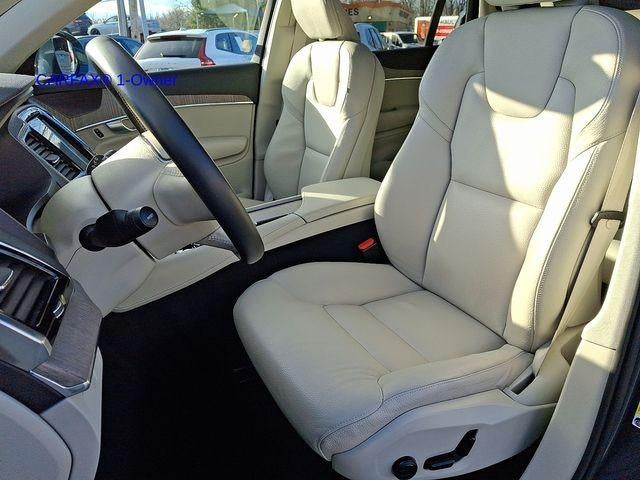 2024 Volvo XC90 B6 AWD Plus Bright Theme 7P