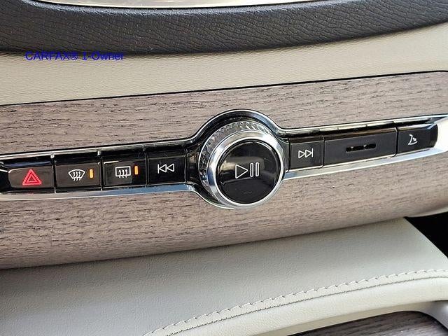 2024 Volvo XC90 B6 AWD Plus Bright Theme 7P