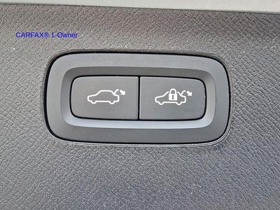 2024 Volvo XC90 B6 AWD Plus Bright Theme 7P