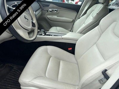 2023 Volvo XC90 B6 AWD Plus 7P