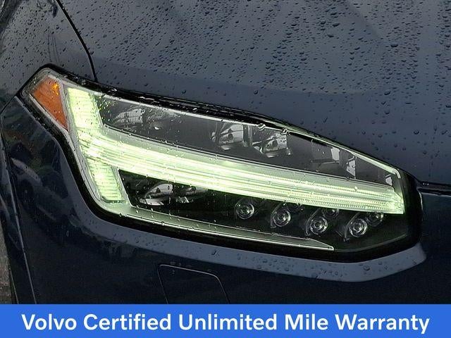 2023 Volvo XC90 B6 AWD Plus 7P