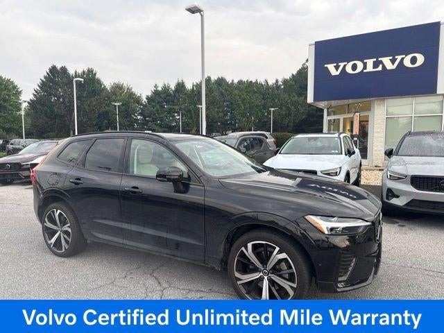 2023 Volvo XC60 B6 AWD Ultimate Dark Theme