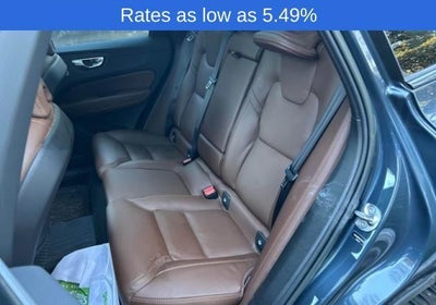 2023 Volvo XC60 B6 AWD Ultimate Dark Theme