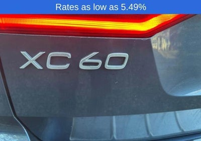 2023 Volvo XC60 B6 AWD Ultimate Dark Theme