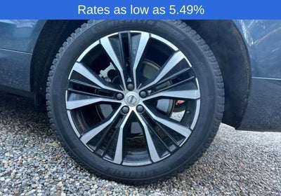 2023 Volvo XC60 B6 AWD Ultimate Dark Theme