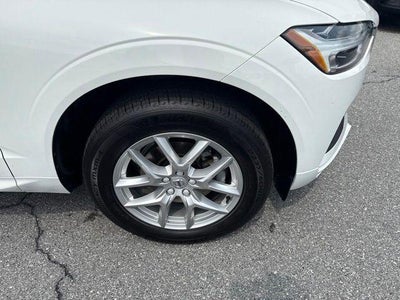 2021 Volvo XC60 T5 AWD Momentum