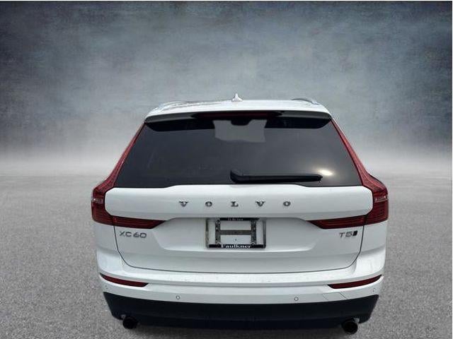 2021 Volvo XC60 T5 AWD Momentum
