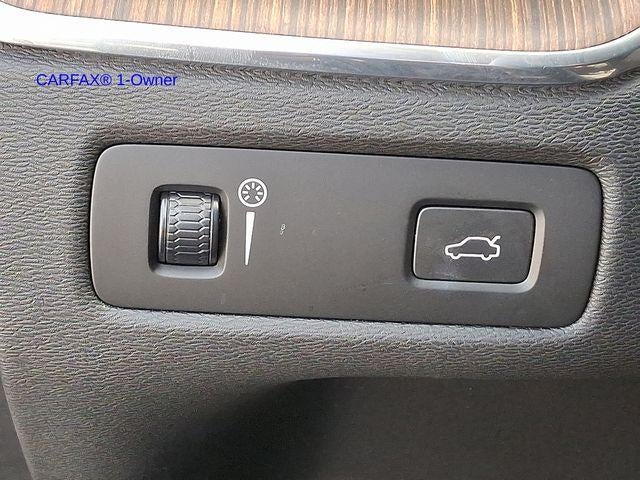 2021 Volvo XC60 T5 AWD Momentum