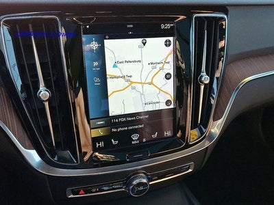 2022 Volvo V60 Cross Country T5 AWD