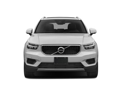 2021 Volvo XC40 T5 AWD Momentum
