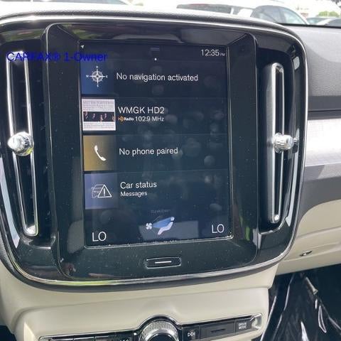 2019 Volvo XC40 T5 AWD Momentum