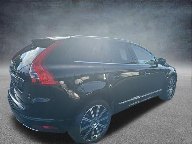 2016 Volvo XC60 AWD 4dr T5 Premier