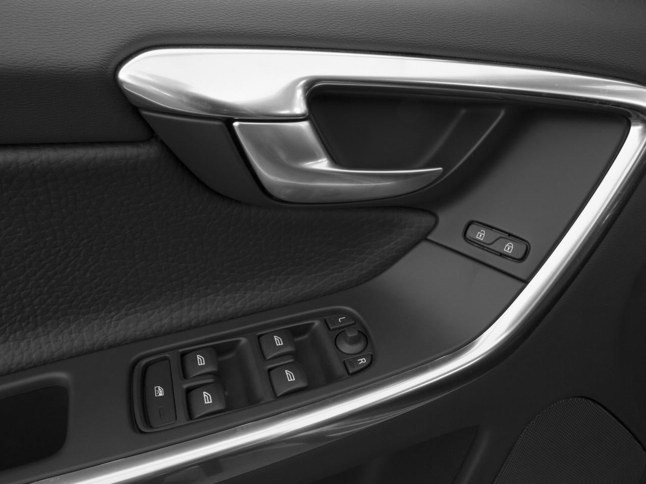 2016 Volvo XC60 AWD 4dr T5 Premier