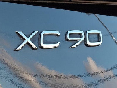 2018 Volvo XC90 T6 AWD 7-Passenger Momentum