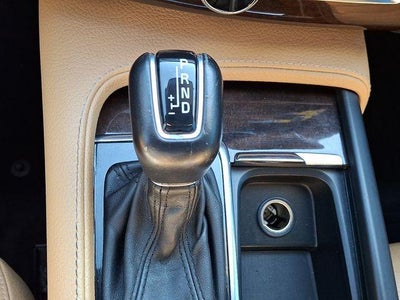 2016 Volvo XC90 AWD 4dr T6 Momentum