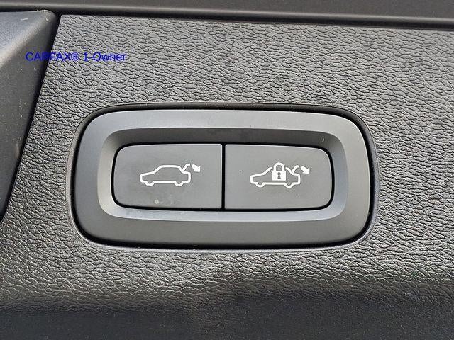 2021 Volvo XC60 Recharge T8 eAWD PHEV Inscription Expression