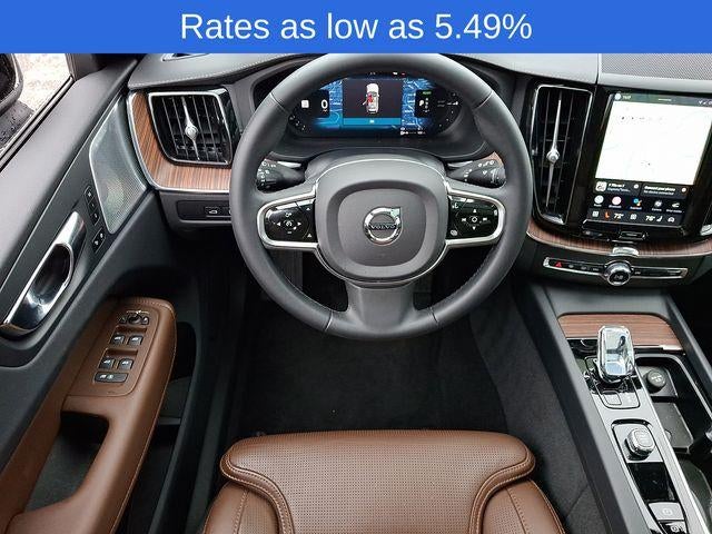 2023 Volvo XC60 Recharge Plug-In Hybrid T8 eAWD PHEV Ultimate Bright Theme
