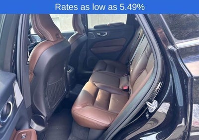 2023 Volvo XC60 Recharge Plug-In Hybrid T8 eAWD PHEV Ultimate Bright Theme