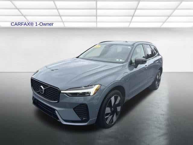2024 Volvo XC60 Recharge Plug-In Hybrid T8 eAWD PHEV Plus Dark Theme