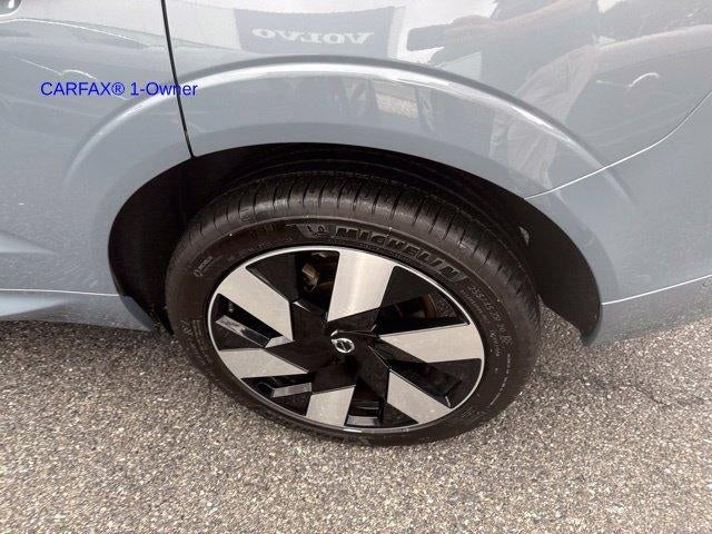 2024 Volvo XC60 Recharge Plug-In Hybrid T8 eAWD PHEV Plus Dark Theme
