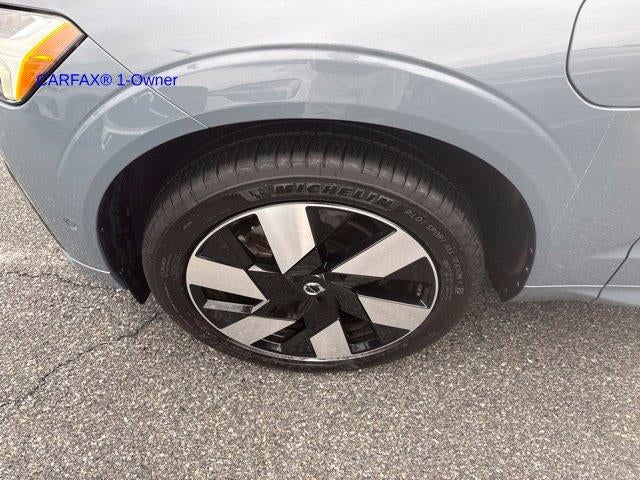 2024 Volvo XC60 Recharge Plug-In Hybrid T8 eAWD PHEV Plus Dark Theme
