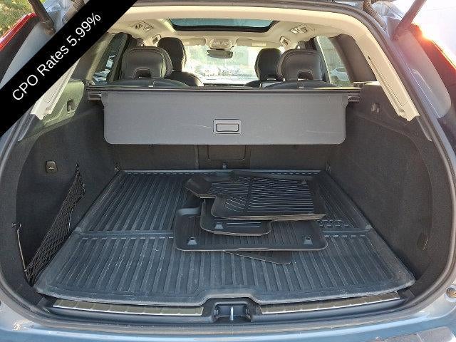 2024 Volvo XC60 Recharge Plug-In Hybrid T8 eAWD PHEV Plus Dark Theme