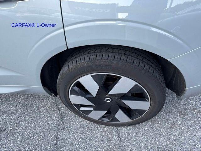 2024 Volvo XC60 Recharge Plug-In Hybrid T8 eAWD PHEV Plus Dark Theme