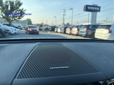 2024 Volvo XC60 Recharge Plug-In Hybrid T8 eAWD PHEV Plus Dark Theme