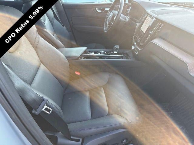 2024 Volvo XC60 Recharge Plug-In Hybrid T8 eAWD PHEV Plus Dark Theme