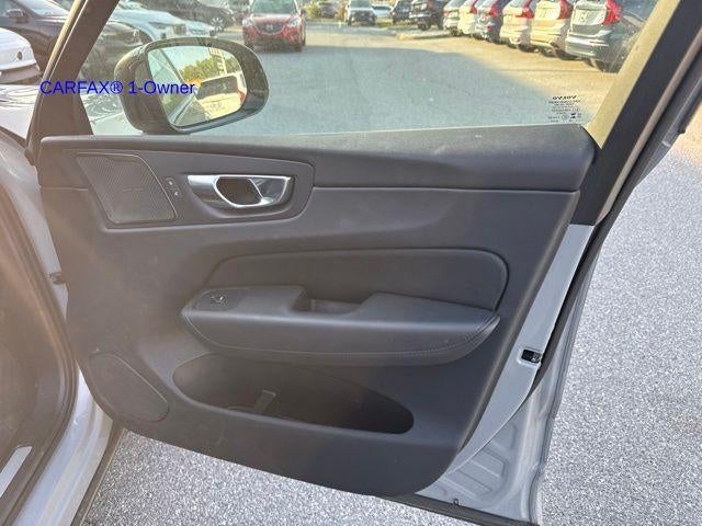 2024 Volvo XC60 Recharge Plug-In Hybrid T8 eAWD PHEV Plus Dark Theme