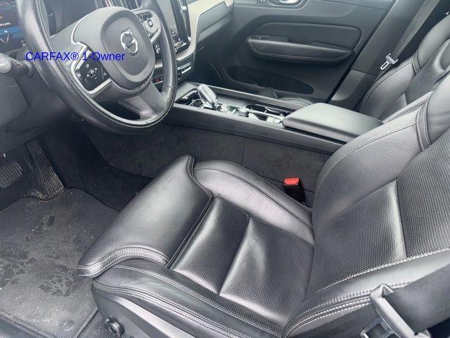 2022 Volvo XC60 Recharge Plug-In Hybrid T8 eAWD PHEV Inscription Extended Range