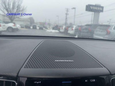 2022 Volvo XC60 Recharge Plug-In Hybrid T8 eAWD PHEV Inscription Extended Range