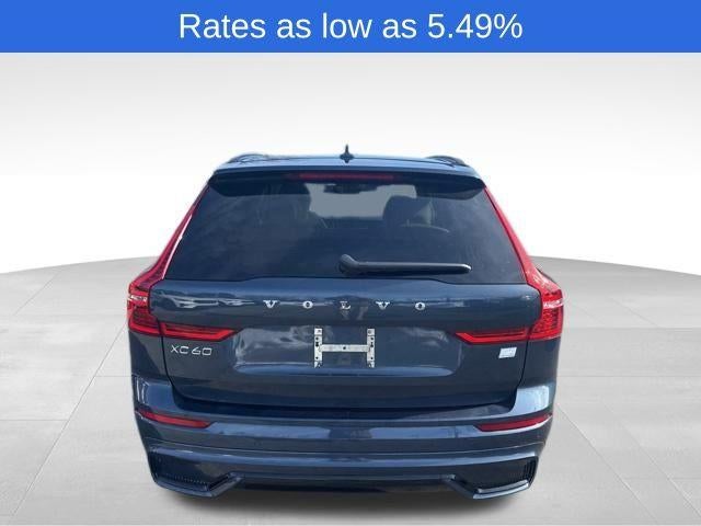 2024 Volvo XC60 Recharge Plug-In Hybrid T8 eAWD PHEV Ultimate Dark Theme