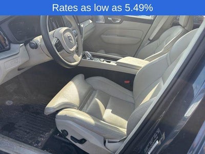 2024 Volvo XC60 Recharge Plug-In Hybrid T8 eAWD PHEV Ultimate Dark Theme