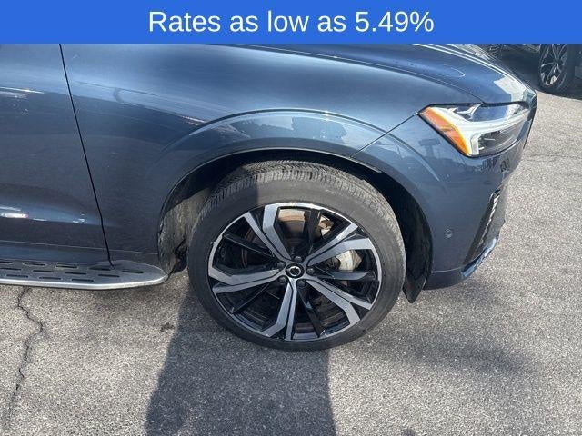 2024 Volvo XC60 Recharge Plug-In Hybrid T8 eAWD PHEV Ultimate Dark Theme