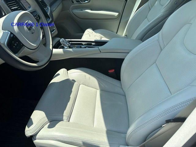 2025 Volvo XC90 Plug-In Hybrid T8 AWD Ultra 6-Seater
